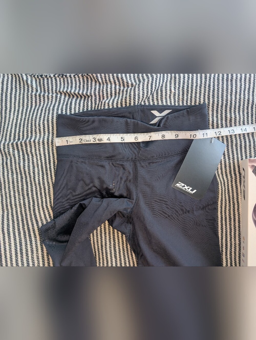 2XU Mid-Rise Compression Tights S Yoga Pants NIB Small Black PWX Fabric New - Picture 6 of 9